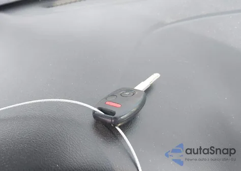 2005 Honda Odyssey Lx from USA, damaged, VIN 5FNRL38205B107984